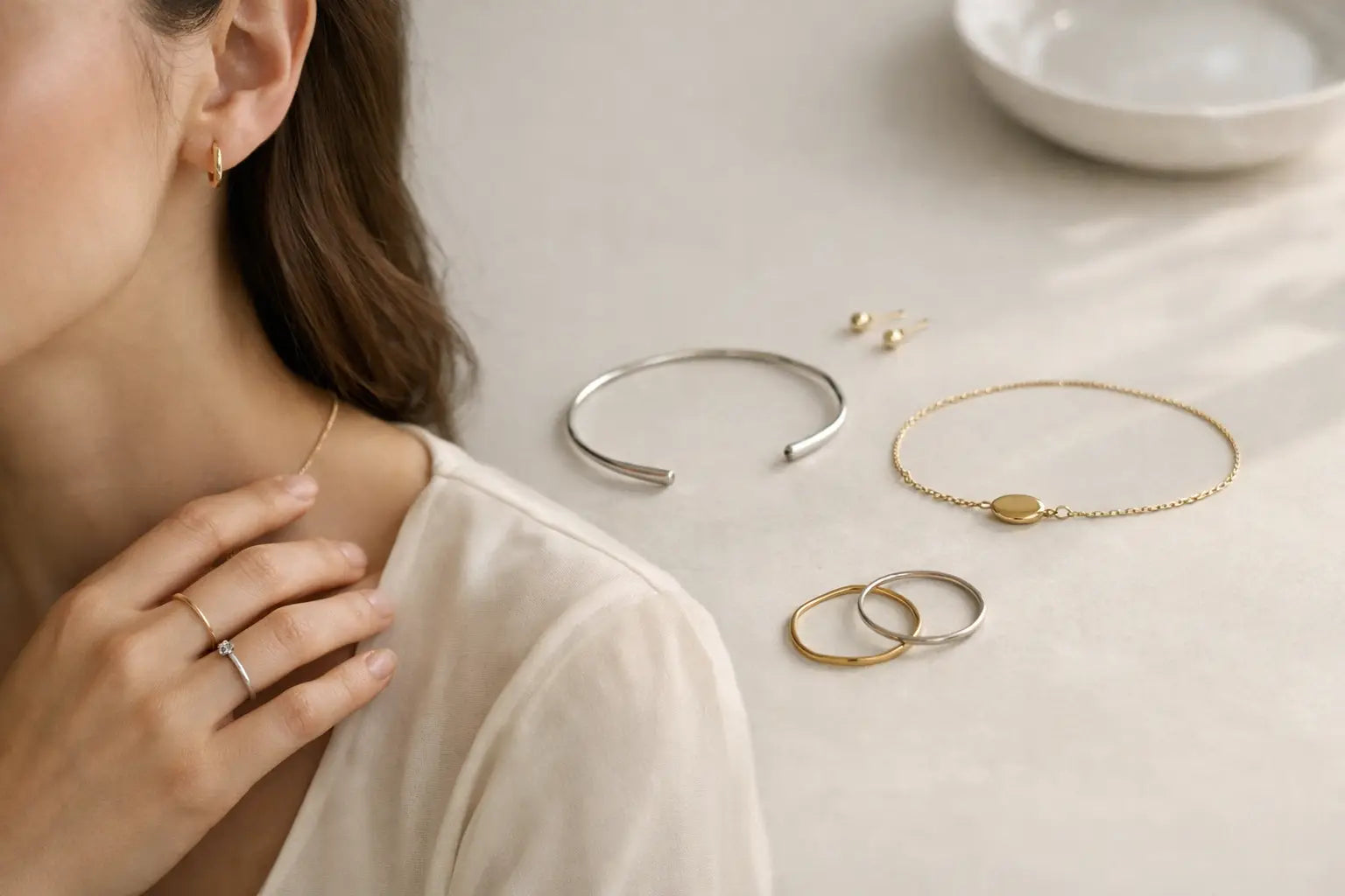 Minimalist Jewelry for Everyday Wear