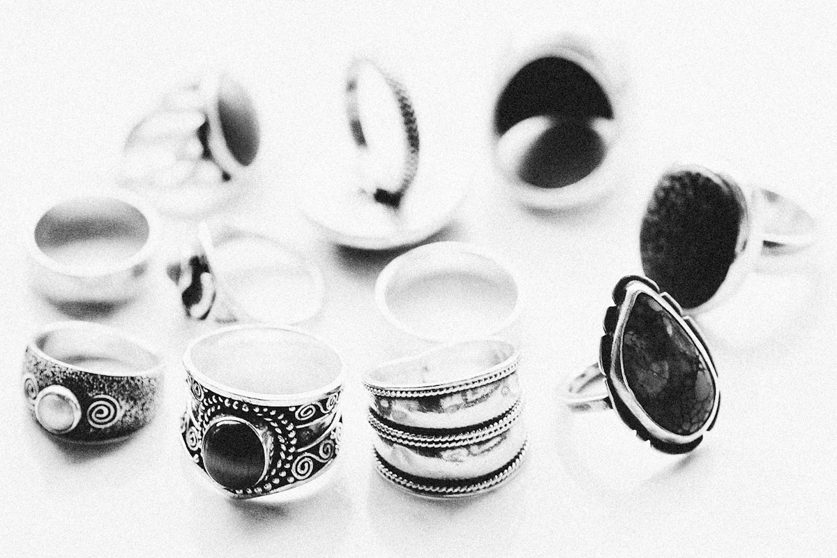 Custom Jewelry: Crafting Personalized Wedding Memories - GetVelqo