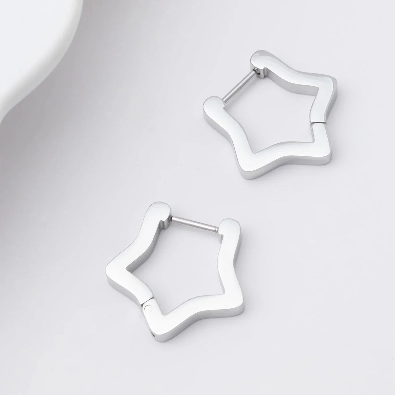 18K Gold PVD Stainless Steel Star Huggie Earrings / ERJ0009