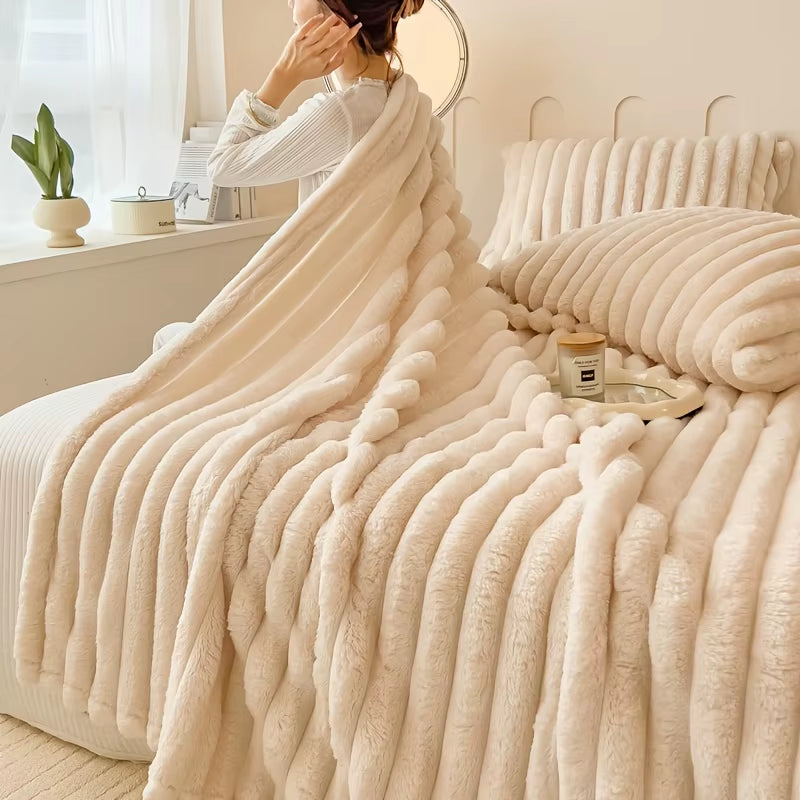 Thickened Wide Striped Flannel Multifunctional Blanket Soft Skin-Friendly Waterproof Bed Sheet Cover Sofa Throw Nap Blanket For