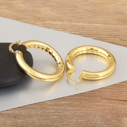 Elevate Your Style with AuraHoop