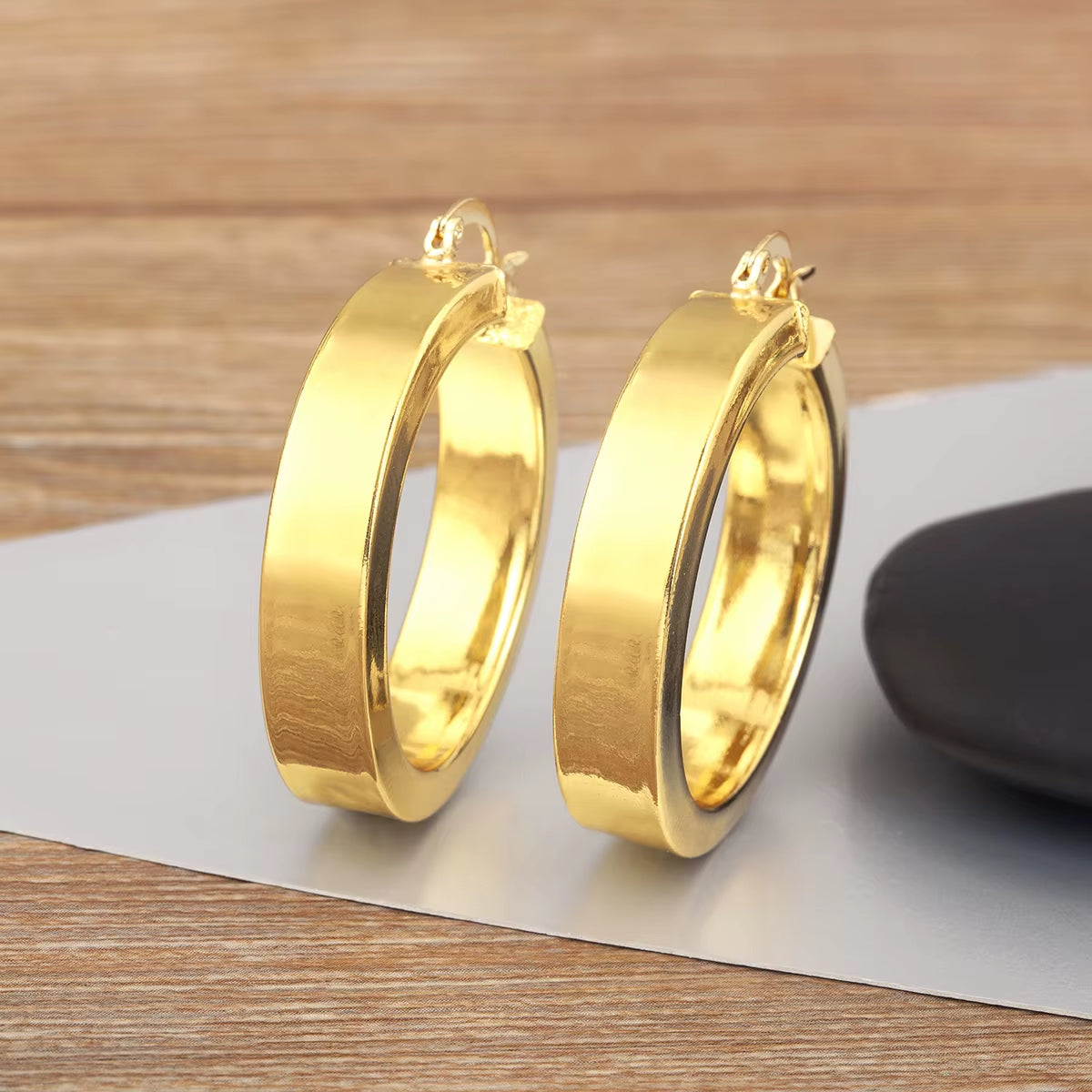 Elevate Your Style with AuraHoop