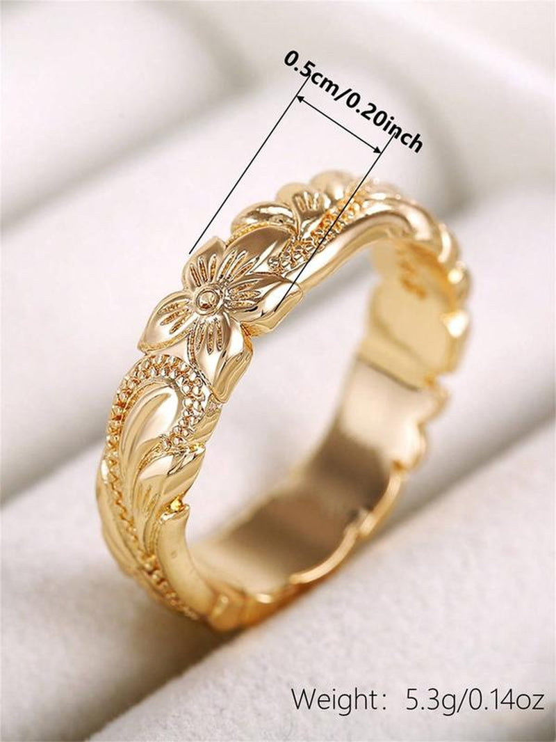 Exquisite Floral Engraved Ring